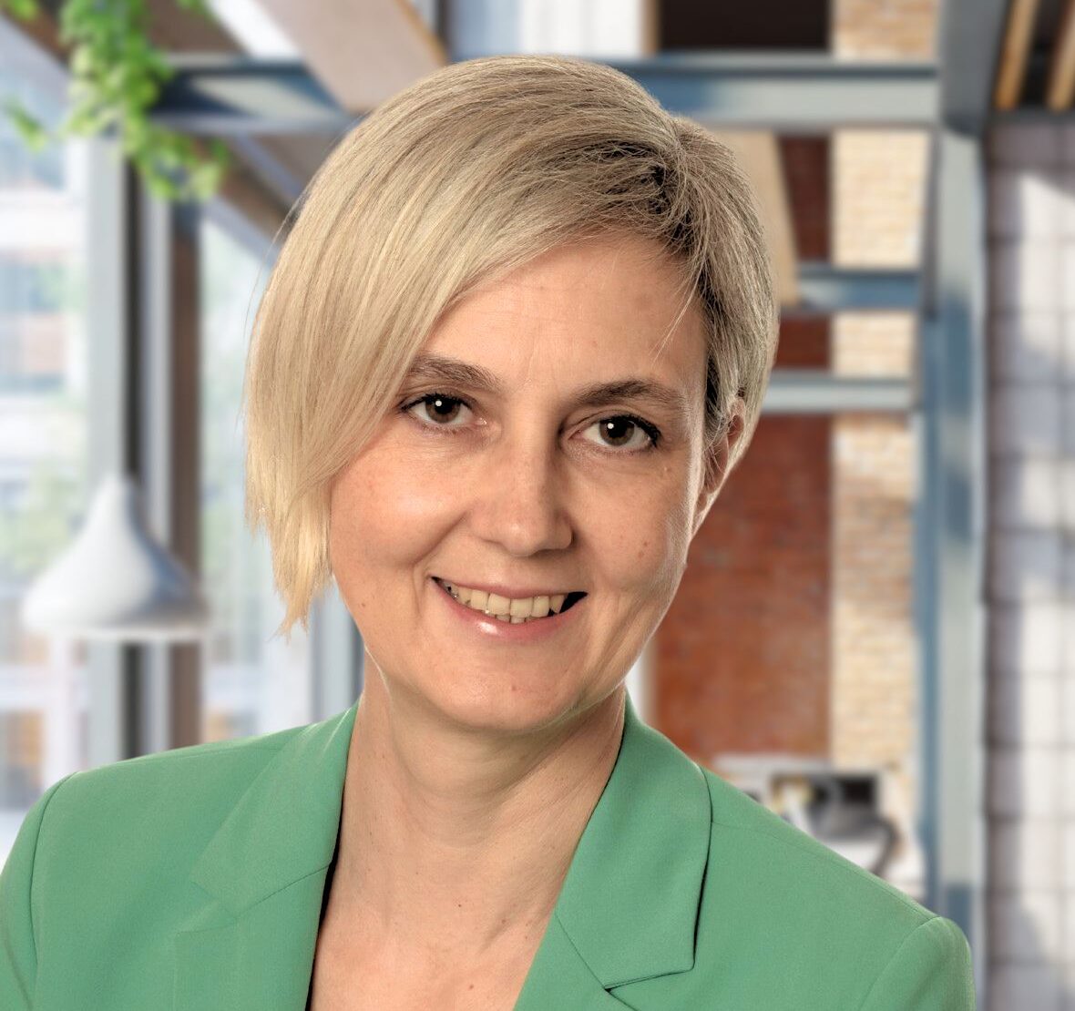 DIPL.-ING. Alexandra Sperl